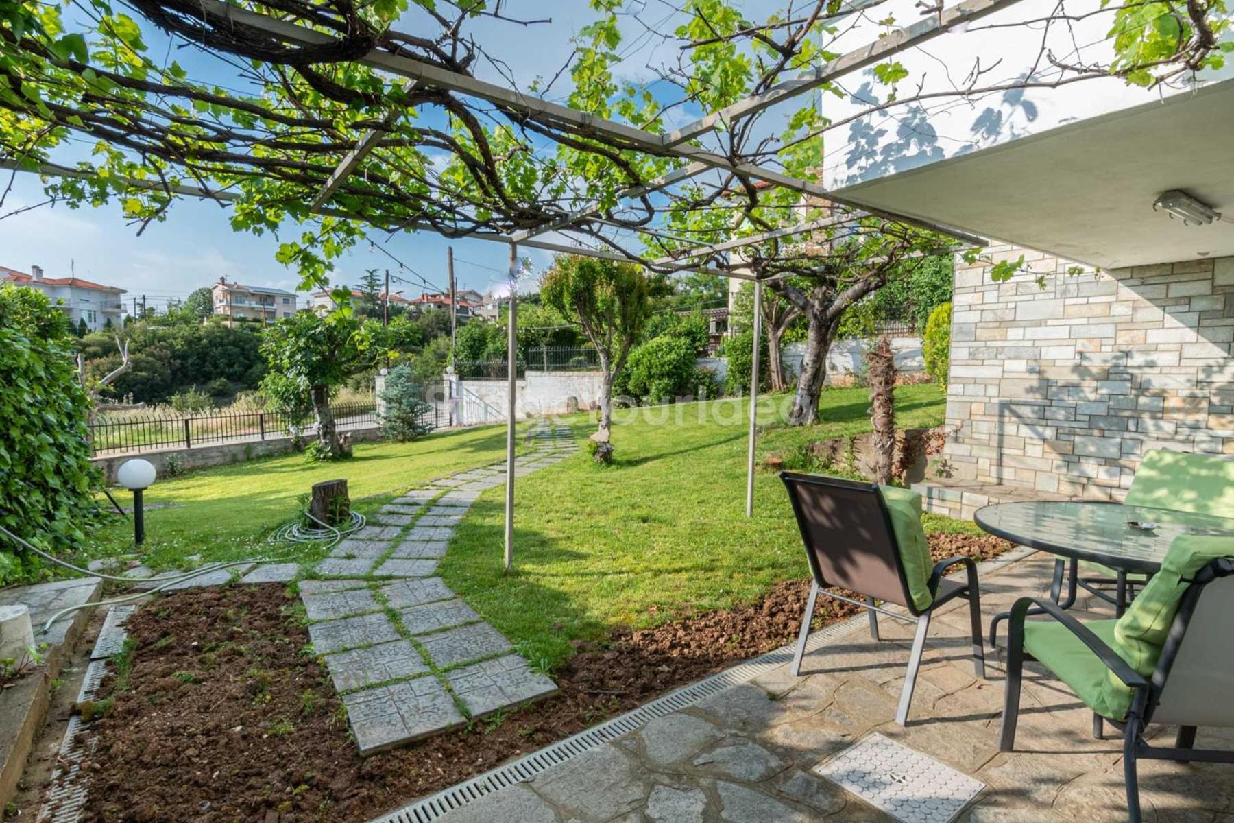 Traditional Villa Appartment With Garden, Also For Gatherings ,15 Minutes From Thessaloniki Airport 외부 사진